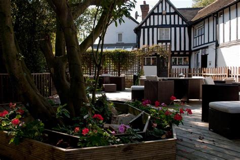 The Tudor Hotel, Harrow (bijgewerkte prijzen 2024).